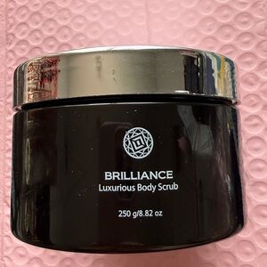 Brilliance Body Scrub